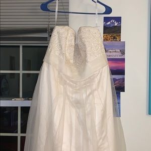 Beautiful wedding dress